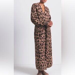 SKIMS  Cozy Brown Leopard Print Robe